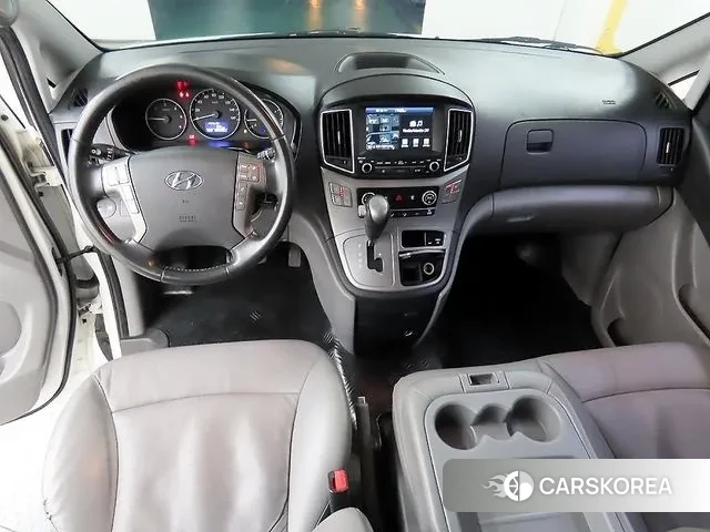 Hyundai The New Grand Starex id 3460107 из Кореи 19