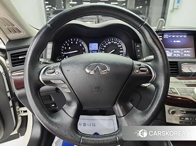 Infiniti Q70 id 4845870 из Кореи 18