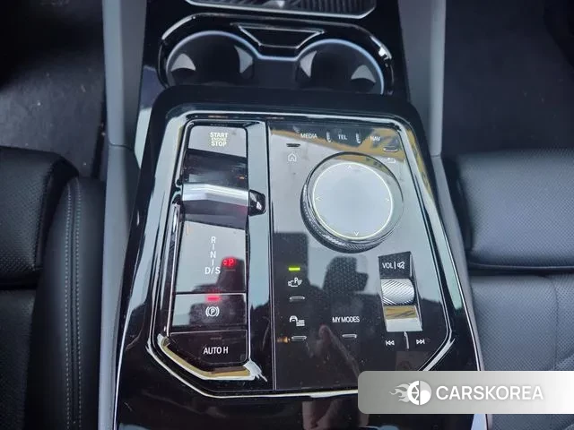 BMW 5 Series (G60) id 3457522 из Кореи 19