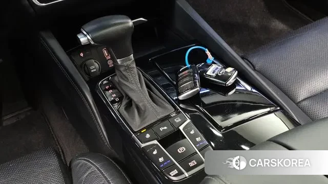 Kia Come New K7 id 3368601 из Кореи 19