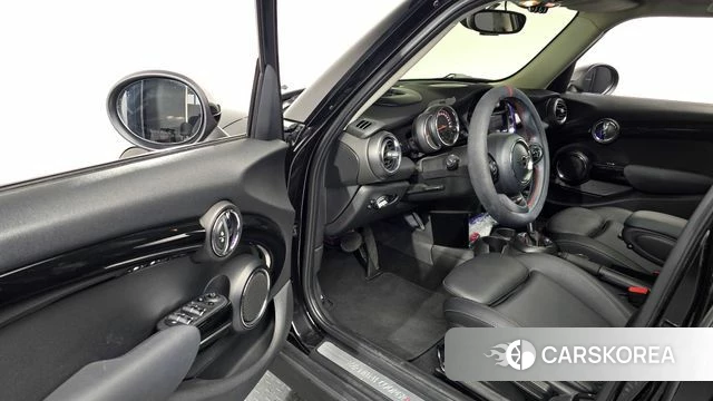 Mini Cooper S id 4794723 из Кореи 30