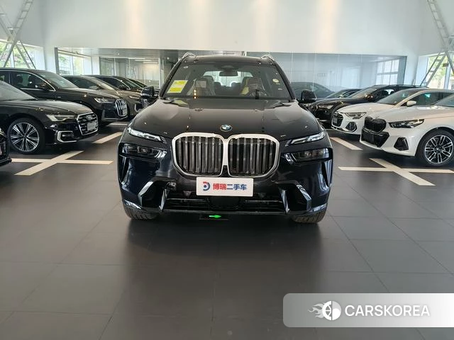 BMW X7 id 4320905 из Китая 16