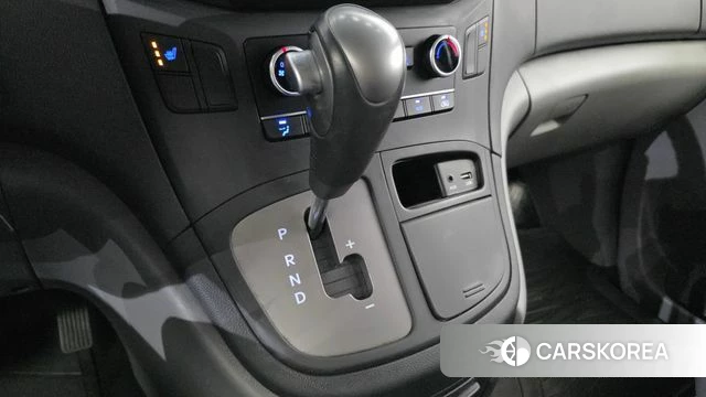 Hyundai The New Grand Starex id 4344636 из Кореи 29