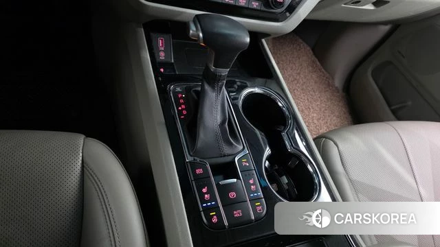Kia The New Carnival id 4923797 из Кореи 19