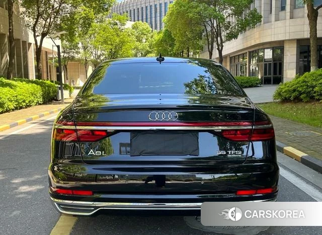 Audi A8 id 4301482 из Китая 9