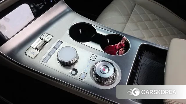 Genesis GV70 id 3431568 из Кореи 19