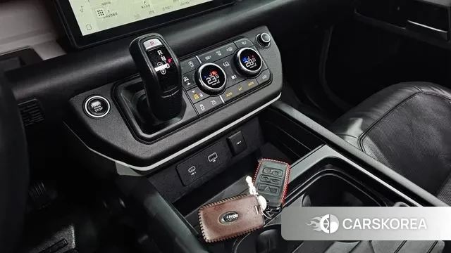 Land Rover Defender (L663) id 3630327 из Кореи 19