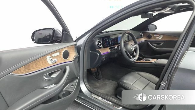 Mercedes-Benz E-Class W213 id 4871635 из Кореи 31