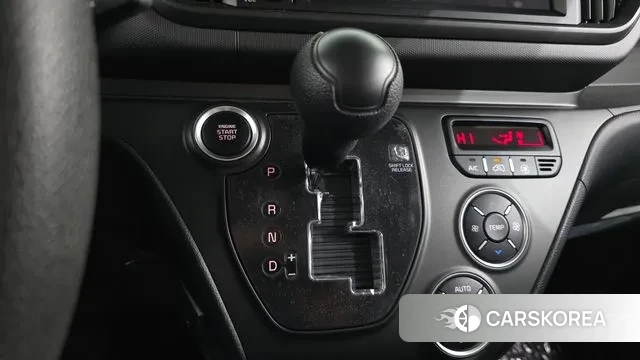 Kia The New Kia Ray id 3620396 из Кореи 19