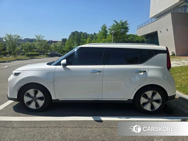 Kia Soul Booster EV id 4325365 из Кореи 16