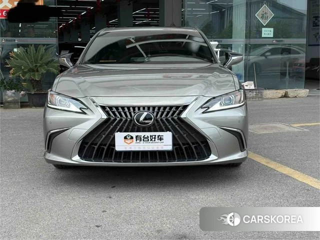 Lexus ES id 4301302 из Китая 18