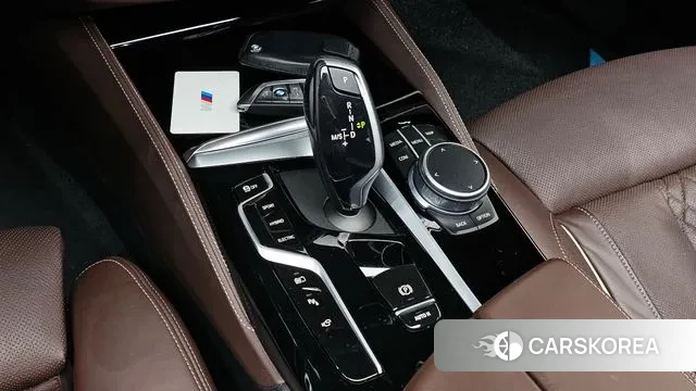 BMW 5 Series (G30) id 3551404 из Кореи 19