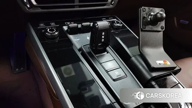 Porsche 911(992) id 3374010 из Кореи 19