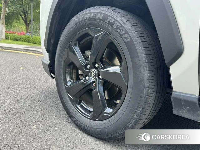 Toyota RAV4 Rongfang id 4261772 из Китая 12