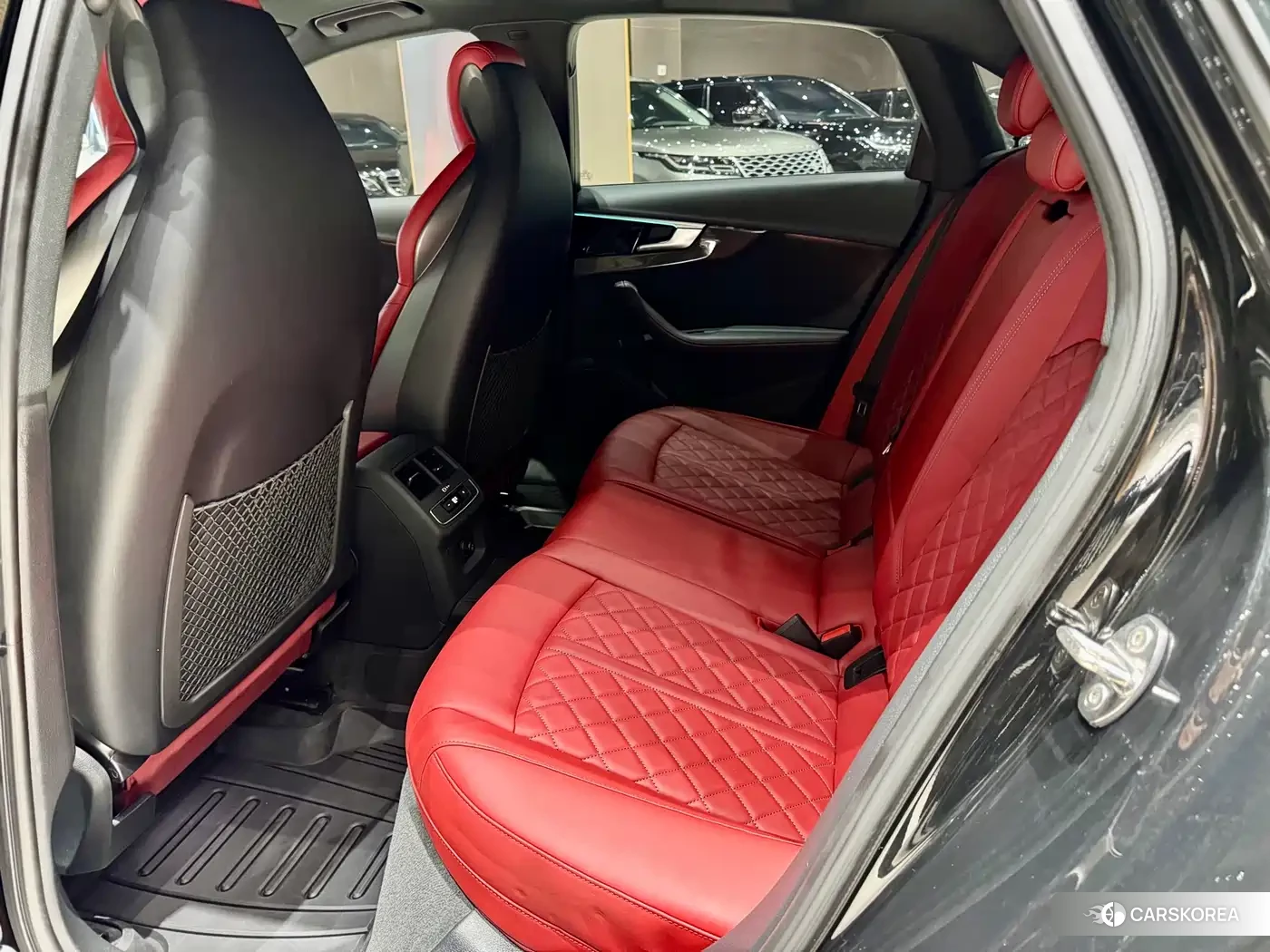 Audi S4 id 4600939 из Китая 9