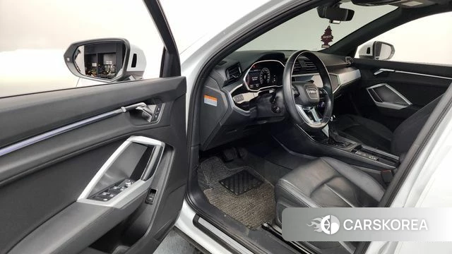 Audi Q3 (F3) id 4331122 из Кореи 31
