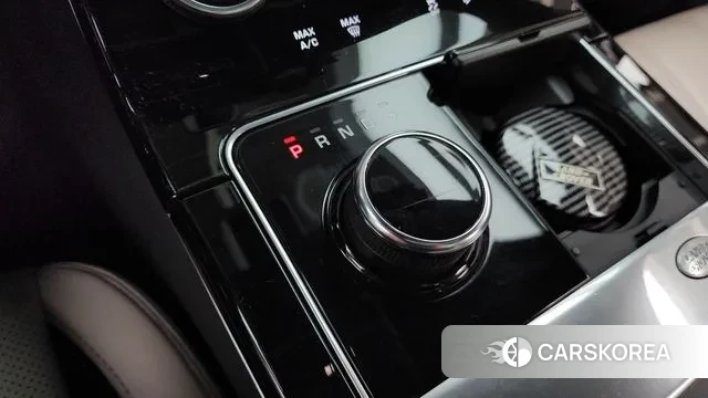 Land Rover Range Rover Velar id 3692430 из Кореи 19