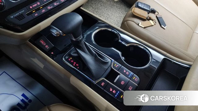 Kia The New Carnival id 4471696 из Кореи 19