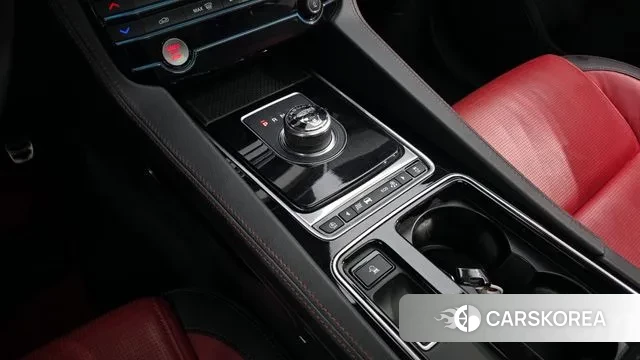 Jaguar F-PACE id 3284933 из Кореи 19