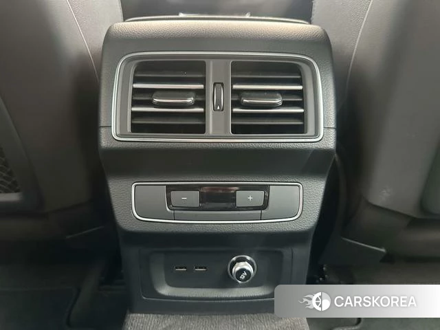 Audi Q5L id 4276120 из Китая 20