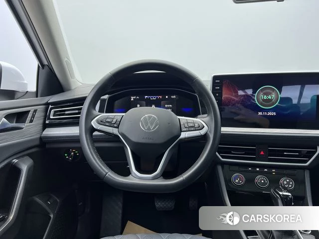 Volkswagen Sagitar id 4314541 из Китая 24