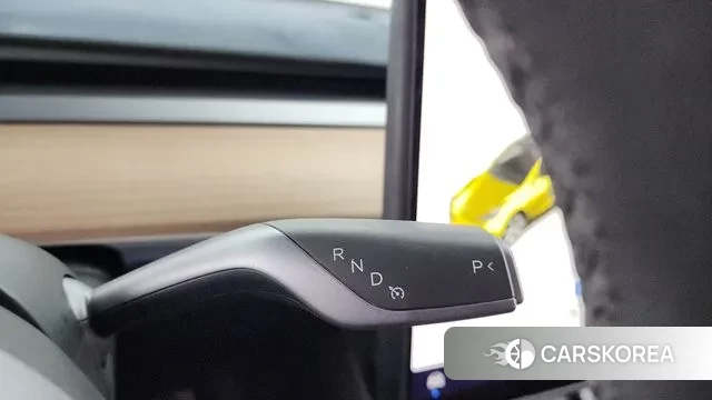 Tesla Model Y id 3247466 из Кореи 19