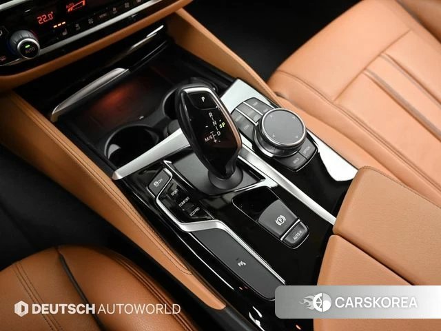 BMW 5 Series (G30) id 3852997 из Кореи 19