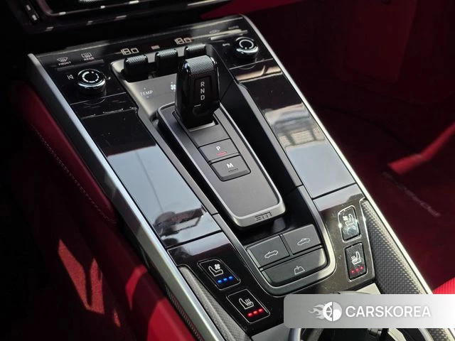 Porsche 911(992) id 3982168 из Кореи 19