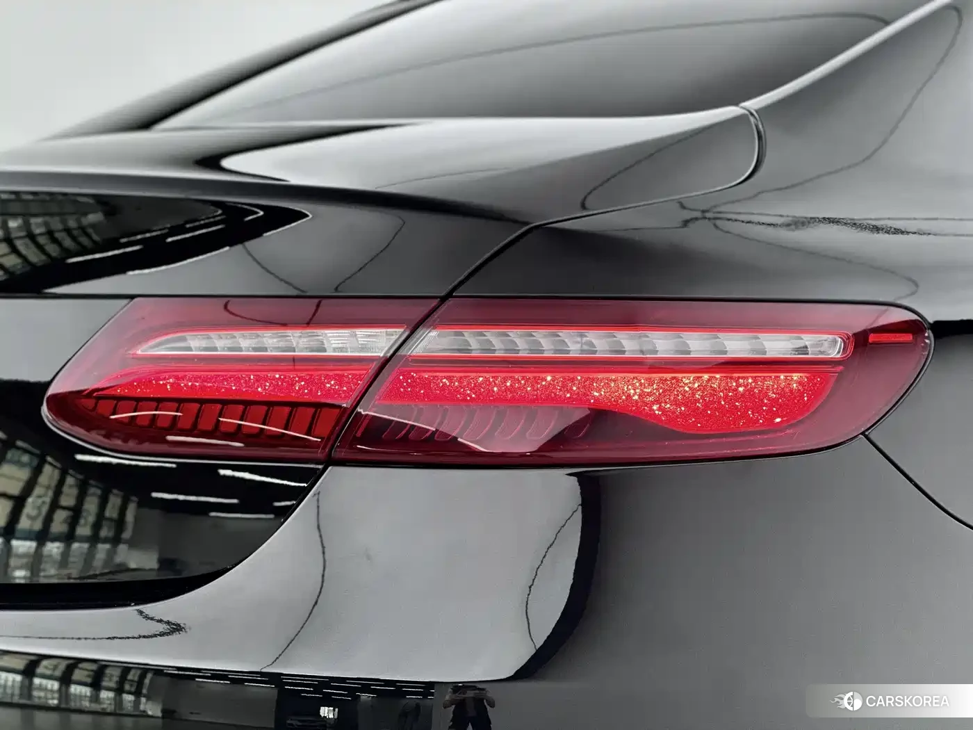 Mercedes-Benz E-Class id 4622675 из Китая 16