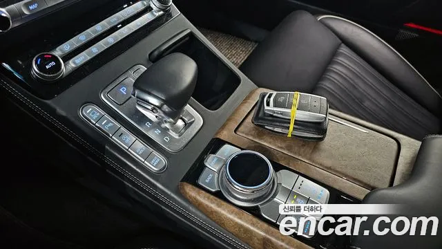 Genesis G90 id 2693975 из Кореи 19