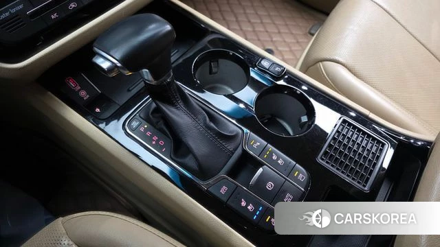 Kia The New Carnival id 3942937 из Кореи 19