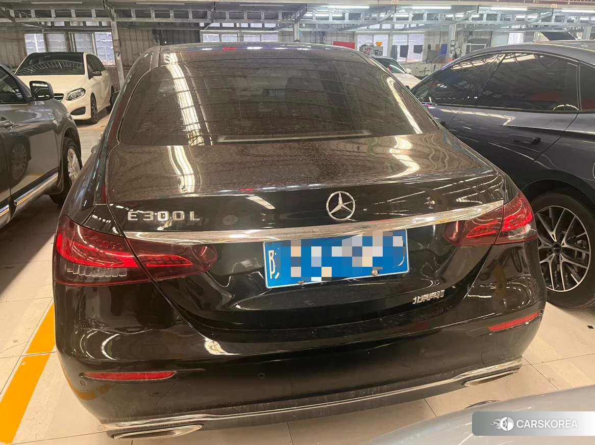 Mercedes-Benz E-class id 4504943 из Китая 14