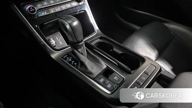 Hyundai Grandeur IG Hybrid id 3821041 из Кореи 19