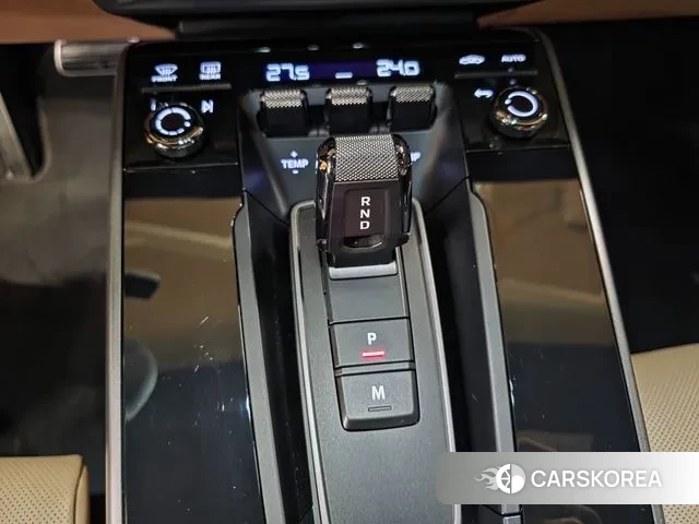 Porsche 911(992) id 3565558 из Кореи 19