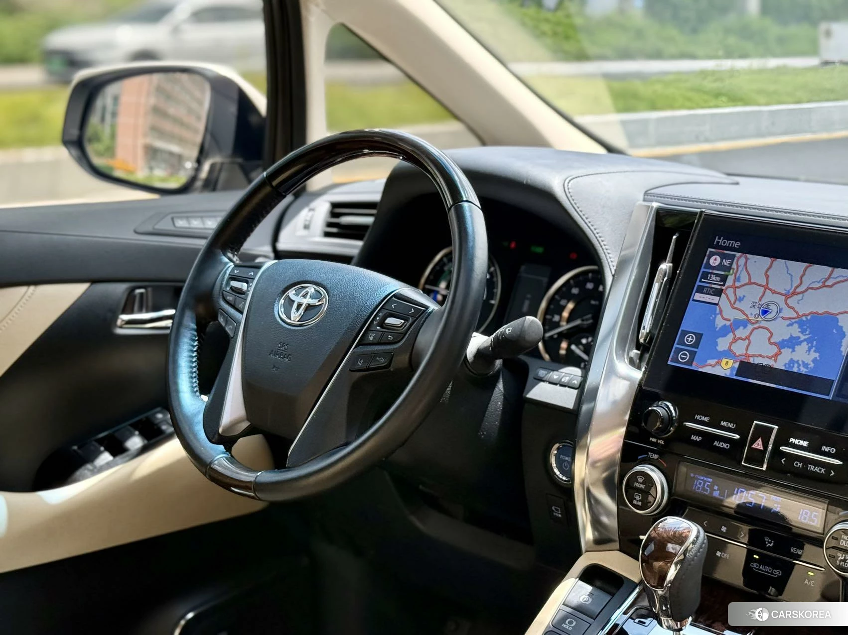 Toyota Alphard id 4510799 из Китая 19