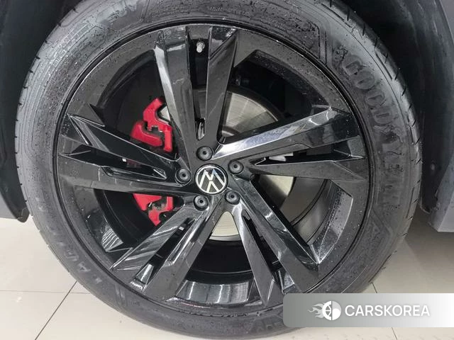 Volkswagen Tourang id 4241632 из Китая 17