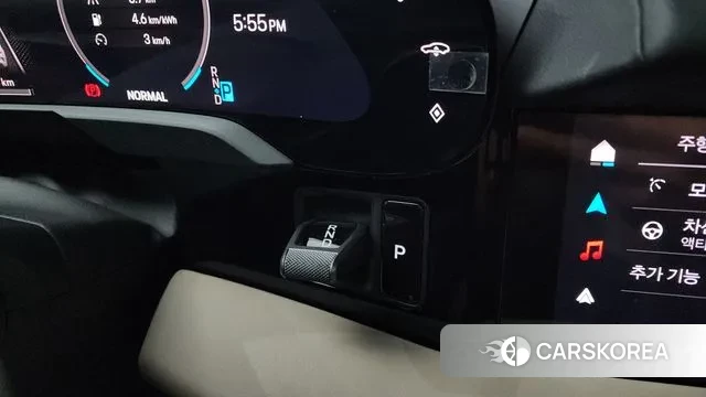 Porsche Taycan id 3332942 из Кореи 19