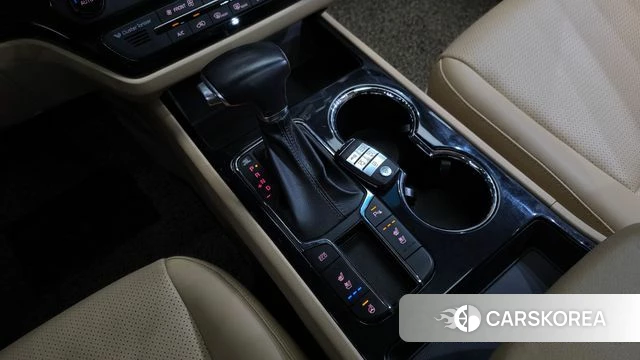 Kia The New Carnival id 4525887 из Кореи 19