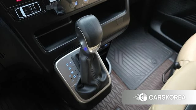 Hyundai Staria id 4302943 из Кореи 32