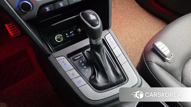 Hyundai Avante AD id 3449834 из Кореи 19