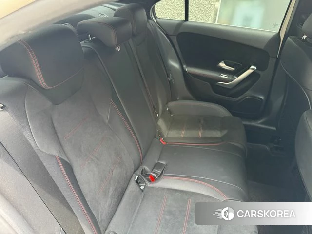 Mercedes-Benz A-Class W177 id 4632481 из Кореи 9