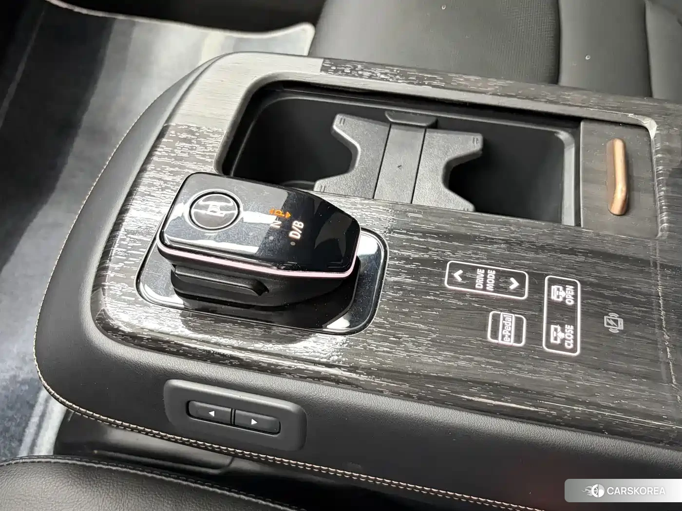 Nissan Ariya id 4547375 из Китая 20