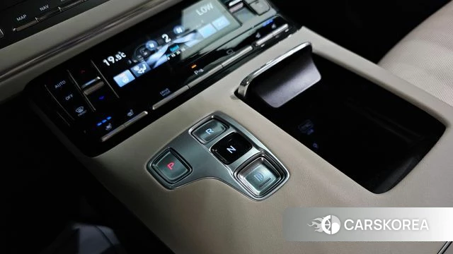 Hyundai The New Grandeur IG id 4524827 из Кореи 34