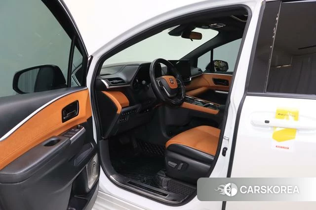 Toyota Saina id 4273896 из Китая 19
