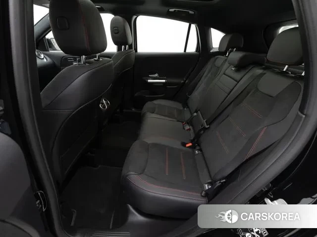 Mercedes-Benz GLA - Class H247 id 3549662 из Кореи 14