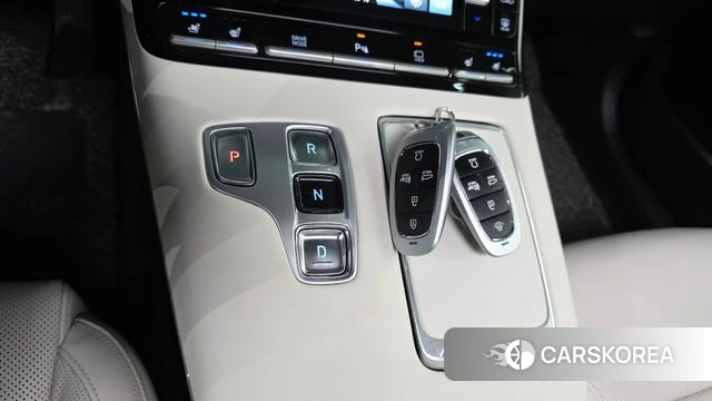 Hyundai The New Grandeur IG id 4423183 из Кореи 33
