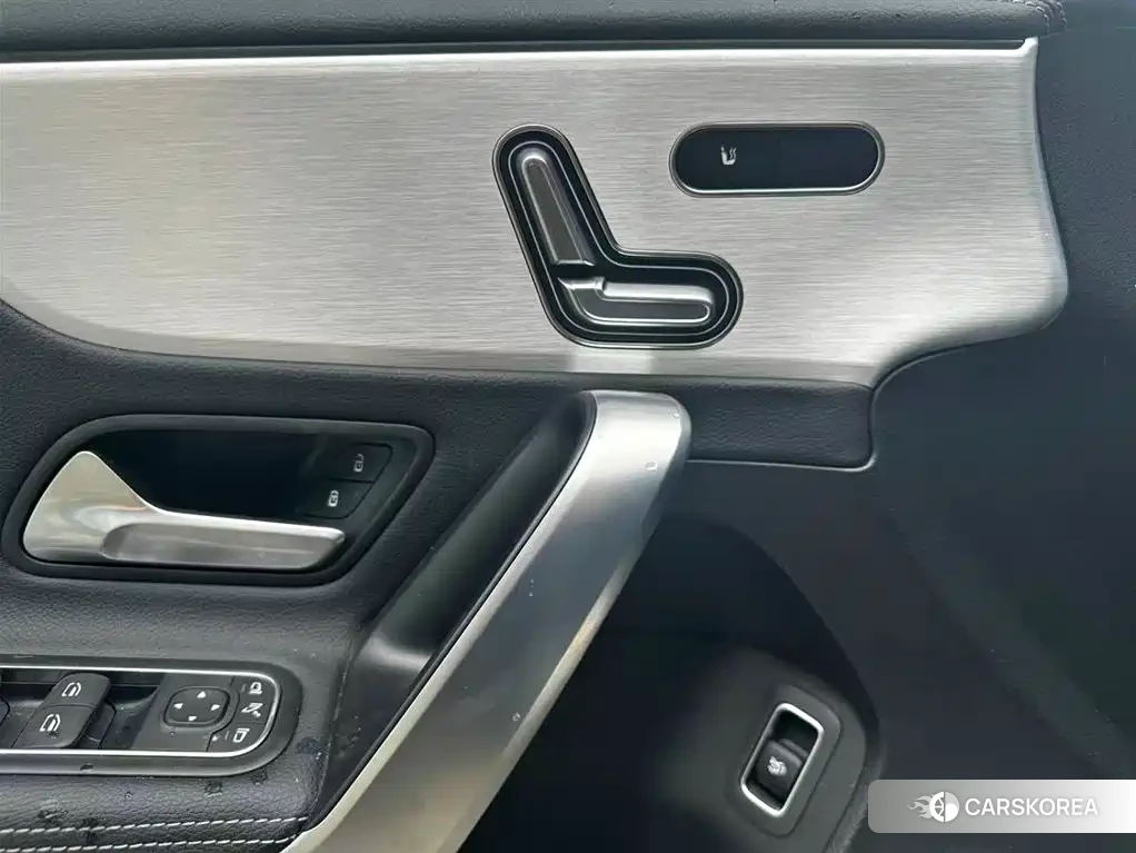 Mercedes-Benz A-class AMG id 4547973 из Китая 19