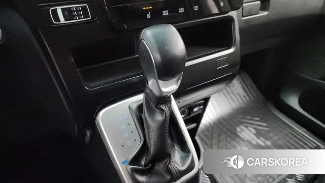 Hyundai Staria id 3411115 из Кореи 19