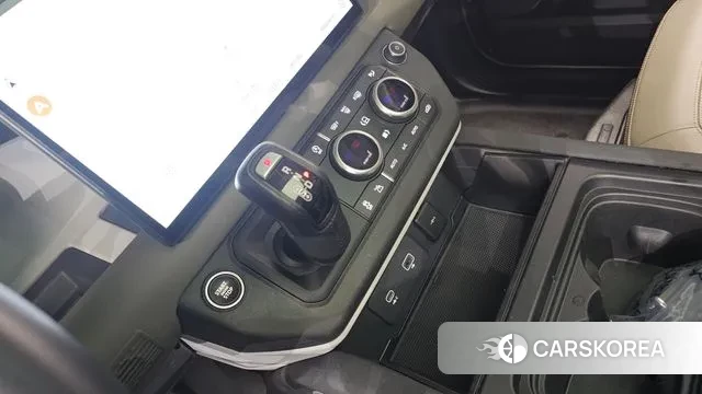 Land Rover Defender (L663) id 3416834 из Кореи 19