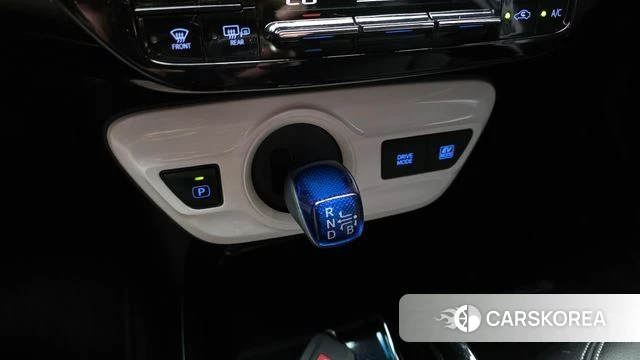 Toyota Prius 4th Generation id 4425055 из Кореи 19